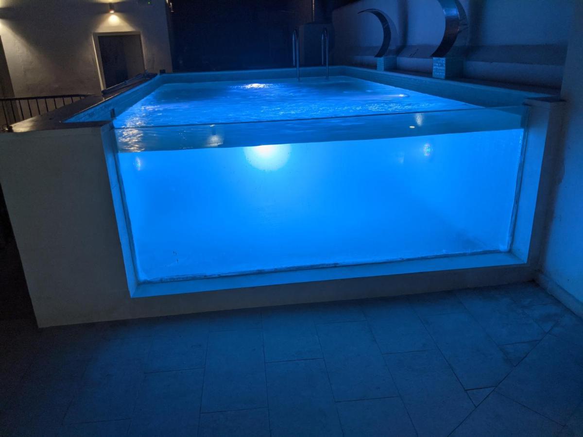 Lindo Piso En El Centro Historico De Cadiz Apartman Kültér fotó